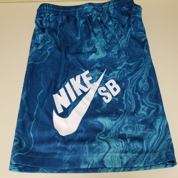 Nike Skateboard Shorts Blue Swirl Pattern C102 - Picture 2 of 7